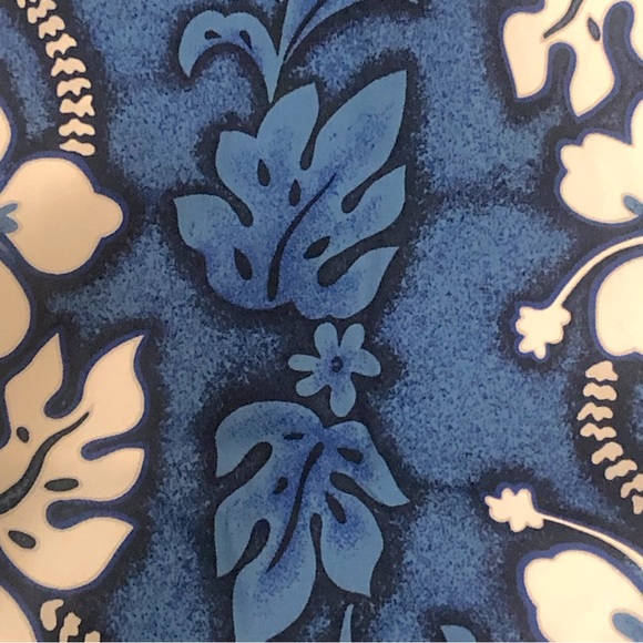 🌺Authentic Hawaiian shirt🌺 NWT - Picture 3 of 6